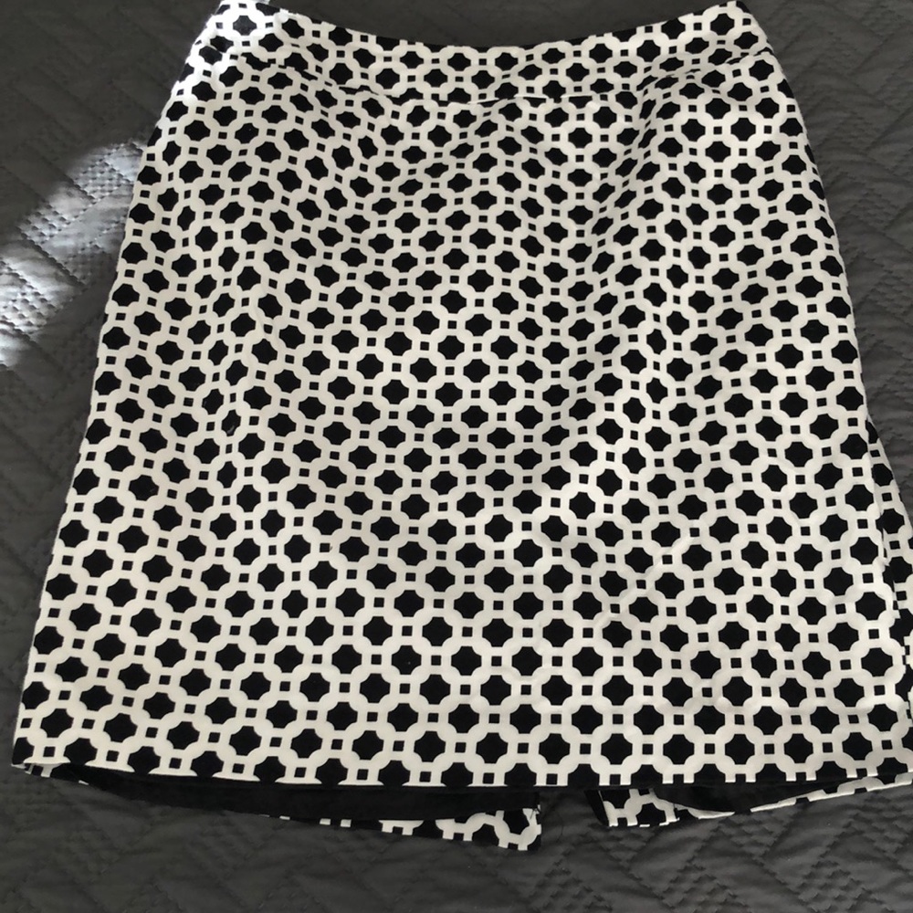 Pencil skirt